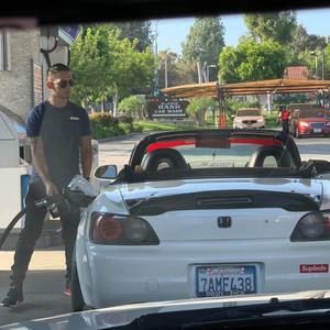 Meet your Posher, Joseph christopher